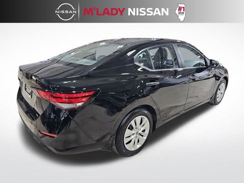 Used 2025 Nissan Sentra S image 7