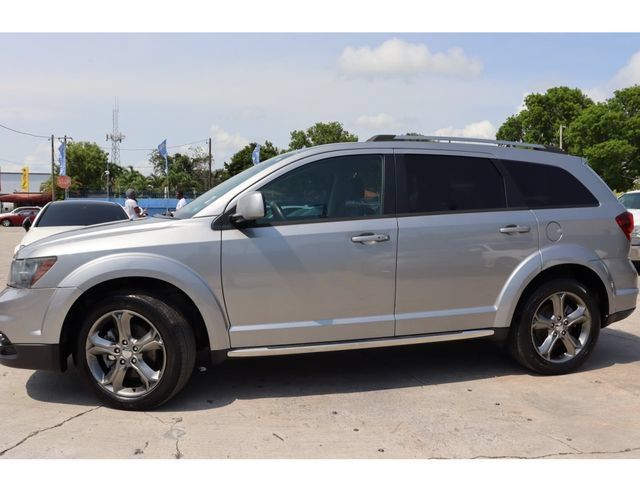 Used 2017 Dodge Journey Crossroad FWD image 3