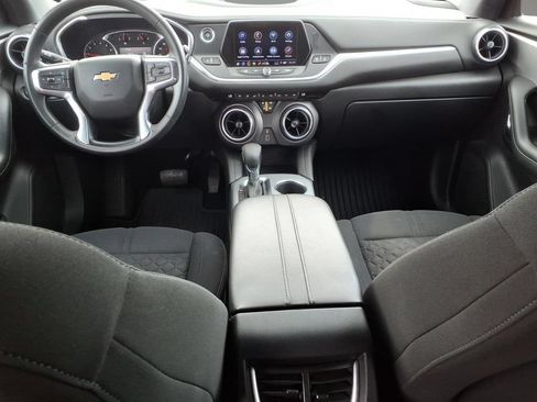Used 2021 Chevrolet Blazer LT FWD image 13