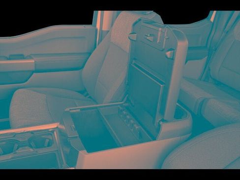 Used 2024 Ford F350 XLT w/ FX4 Off-Road Package image 32