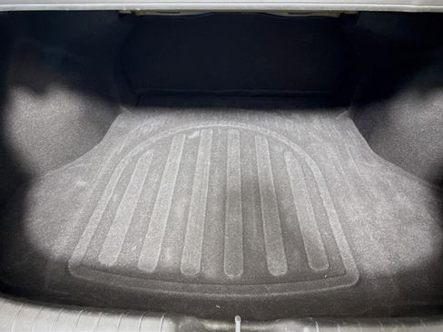 Used 2021 Hyundai Elantra SEL image 35