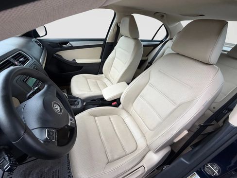 Used 2014 Volkswagen Jetta SE FWD image 13