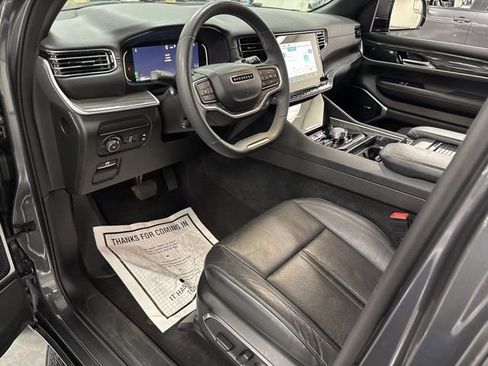 Used 2022 Jeep Wagoneer Series II image 20