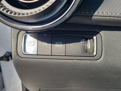 New 2026 Chevrolet Equinox LT FWD image 22