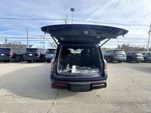 New 2026 Nissan Armada PRO-4X image 23