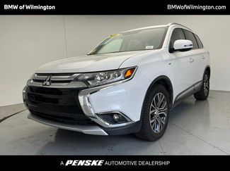 Used 2016 Mitsubishi Outlander GT image 1