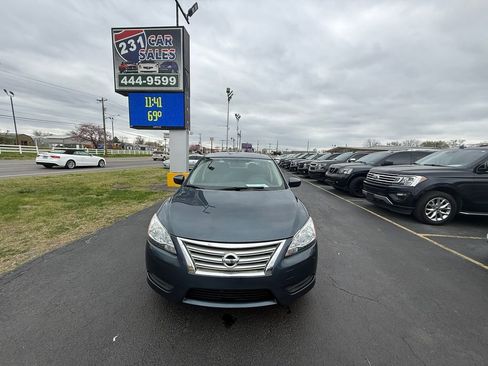 Used 2015 Nissan Sentra SV w/ Style Package image 9