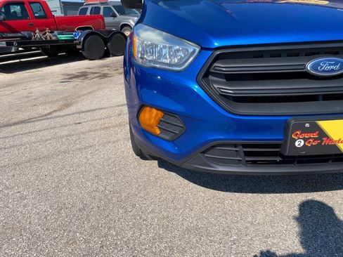 Used 2017 Ford Escape S FWD image 40
