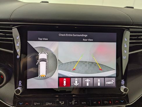 New 2026 Jeep Grand Wagoneer Summit image 13