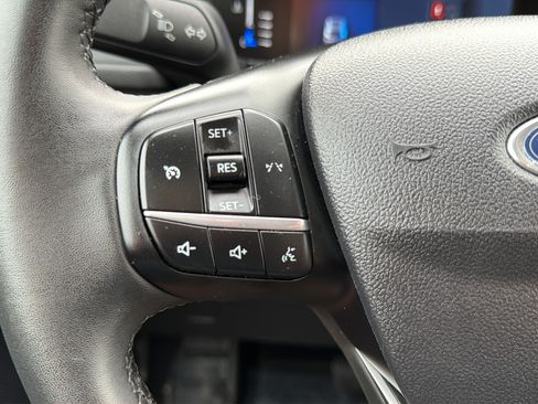 Used 2023 Ford Escape Active FWD image 17