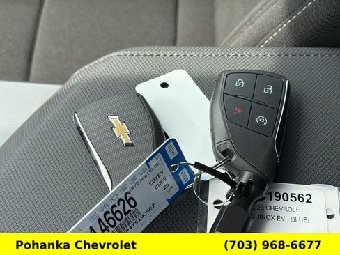 New 2026 Chevrolet Equinox EV LT FWD image 30