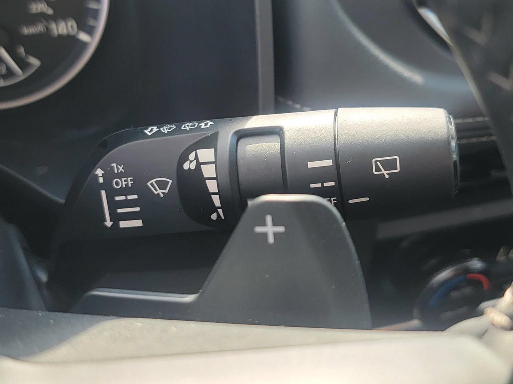 Used 2026 Nissan Rogue SV AWD/4WD image 20