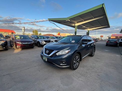Used 2015 Nissan Murano Platinum w/ Platinum Technology Package AWD/4WD image 3