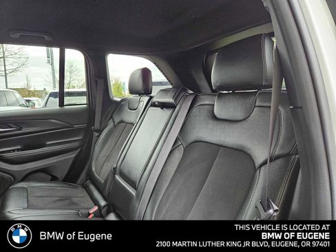 Used 2024 Jeep Grand Cherokee Altitude AWD/4WD image 20