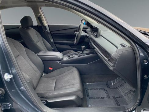 Used 2023 Honda Accord EX image 15