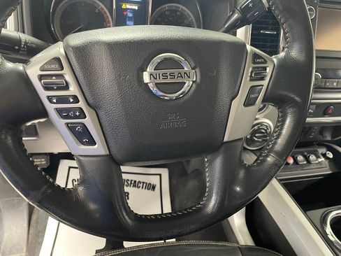 Used 2016 Nissan Titan PRO-4X image 32