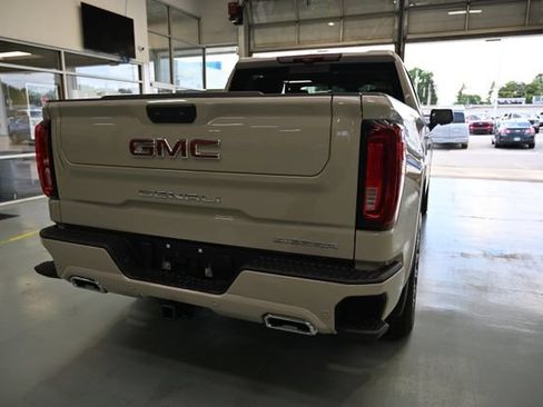 New 2026 GMC Sierra 1500 Denali AWD/4WD image 5