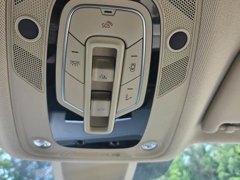 Used 2018 Audi Q5 2.0T Premium Plus AWD/4WD image 19