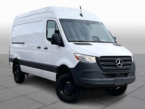 New 2025 Mercedes-Benz Sprinter 2500 image 2
