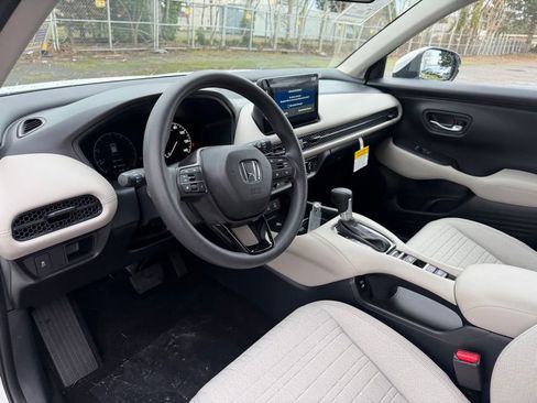 New 2026 Honda HR-V LX image 15