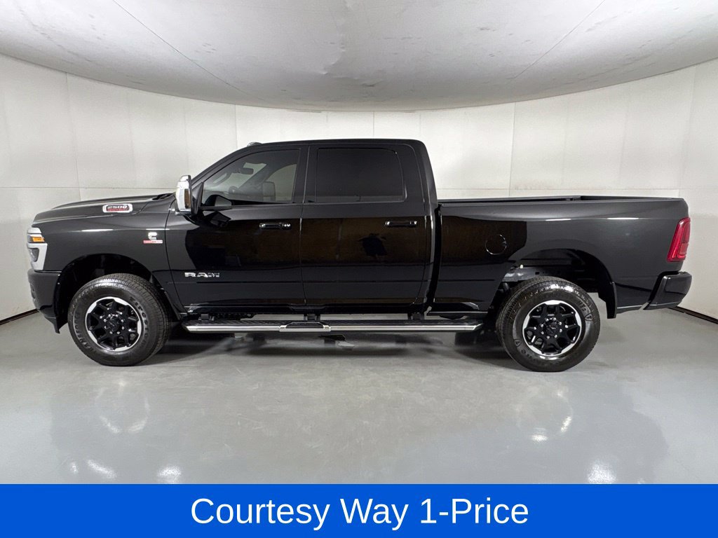Used 2025 RAM 2500 Laramie w/ Towing Technology Group AWD/4WD image 6