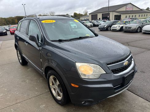 Used 2013 Chevrolet Captiva Sport LT image 3