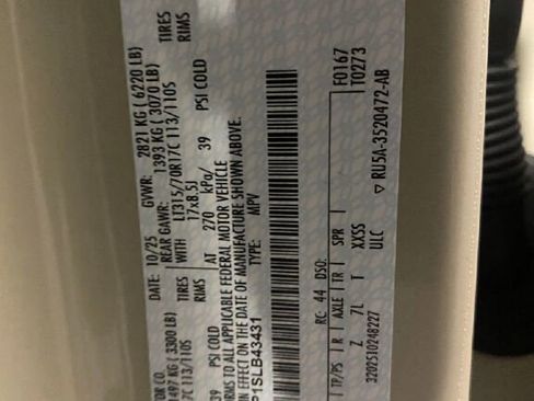 New 2025 Ford Bronco Badlands w/ Sasquatch Package image 25