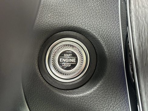 Certified 2022 Mercedes-Benz GLC 300 4MATIC image 32
