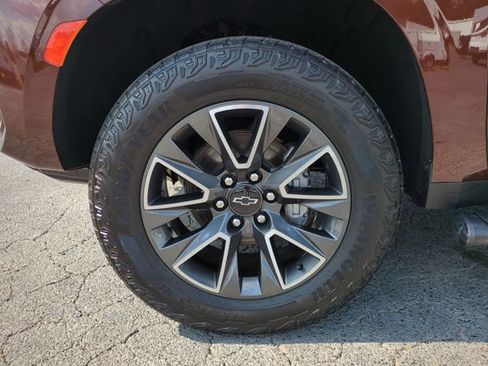 Used 2023 Chevrolet Tahoe Z71 w/ Max Trailering Package image 10