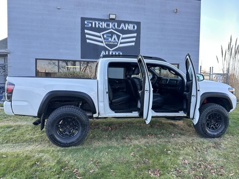 Used 2021 Toyota Tacoma TRD Pro image 29