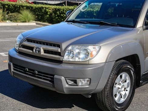 Used 2003 Toyota 4Runner SR5 image 4