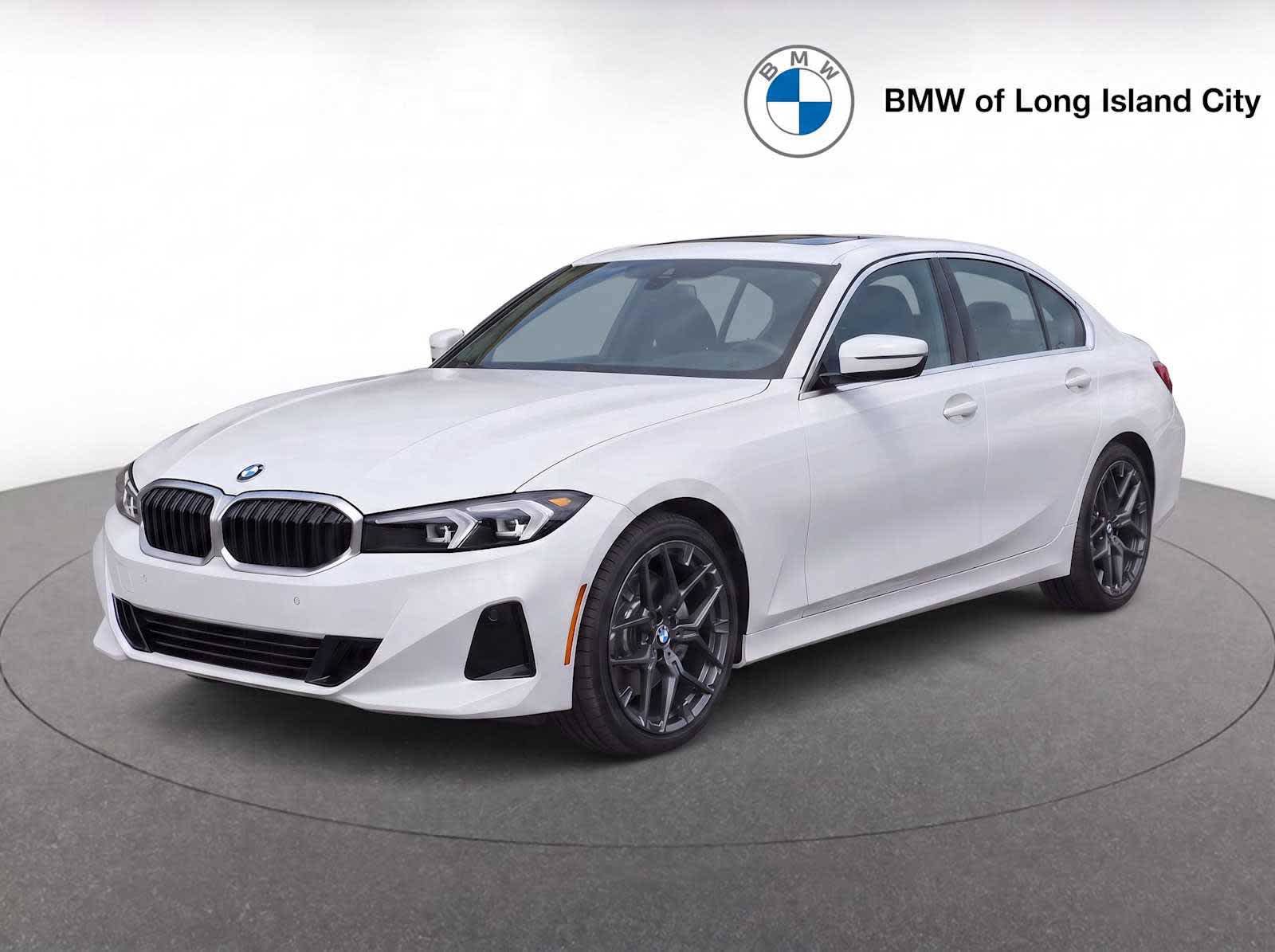 New 2026 BMW 330i xDrive Sedan w/ Convenience Package AWD/4WD image 3
