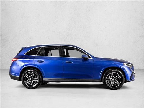 Certified 2026 Mercedes-Benz GLC 300 4MATIC image 4