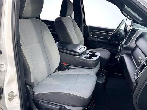 Used 2024 RAM 2500 Big Horn image 29