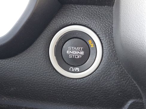 Used 2019 RAM 1500 Big Horn image 23