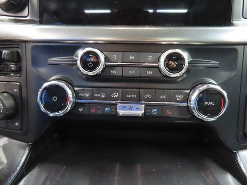 Used 2023 Ford F150 Lariat w/ Equipment Group 502A High image 54