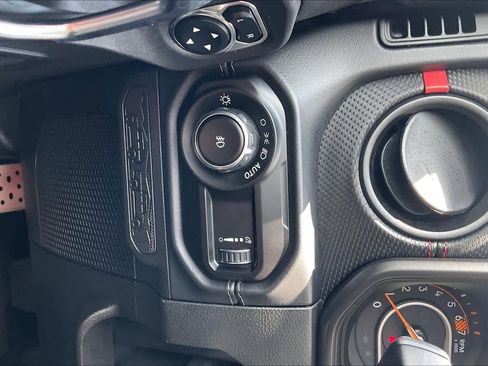 Used 2025 Jeep Wrangler Rubicon w/ Safety Group AWD/4WD image 34