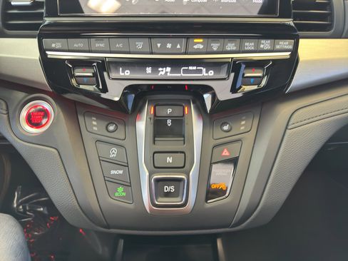 New 2025 Honda Odyssey Sport-L image 28
