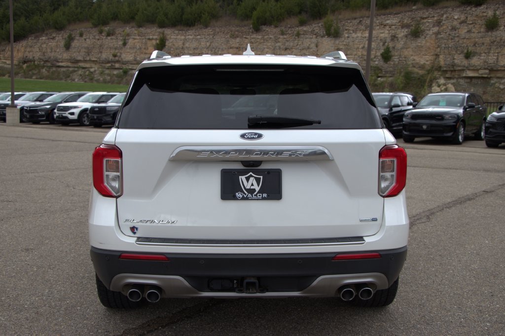 Used 2020 Ford Explorer Platinum w/ Premium Technology Package AWD/4WD image 5