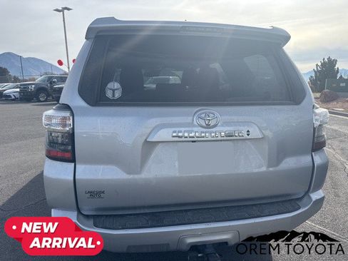 Used 2021 Toyota 4Runner SR5 image 18