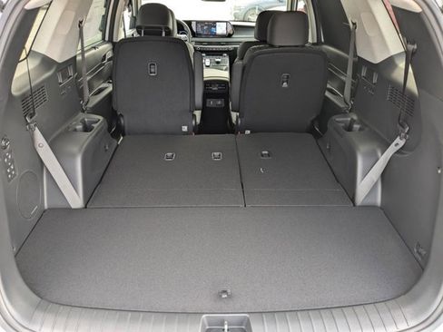 Used 2025 Hyundai Palisade Limited image 18