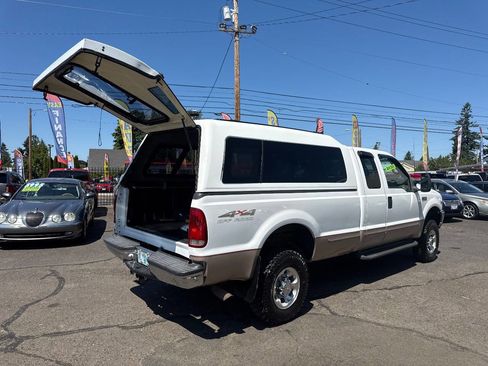 Used 1999 Ford F250 Lariat image 14