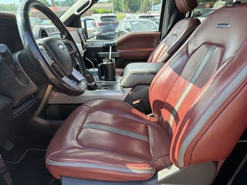 Used 2018 Ford F150 Platinum w/ Equipment Group 701A Luxury AWD/4WD image 5