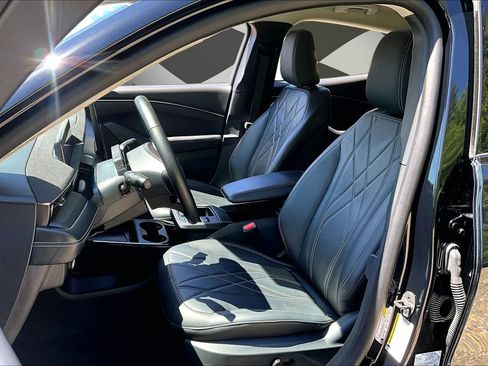 Used 2025 Ford Mustang Mach-E Select w/ Comfort Package Lite AWD/4WD image 26