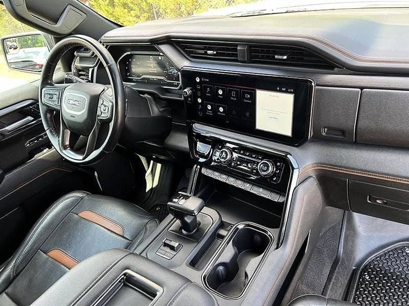 Used 2022 GMC Sierra 1500 AT4 w/ AT4 Preferred Package AWD/4WD image 22