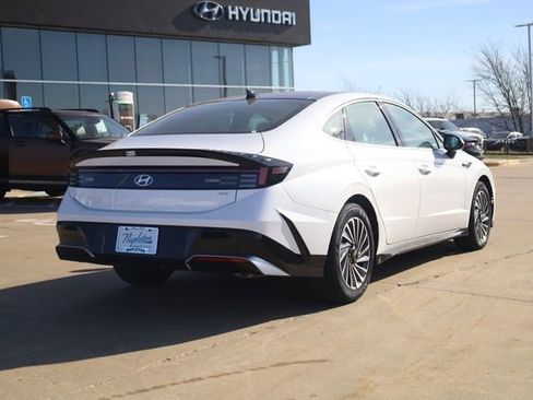 New 2026 Hyundai Sonata SEL FWD image 5