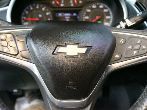 Used 2019 Chevrolet Malibu LS FWD image 18
