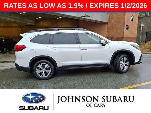 Certified 2025 Subaru Ascent Premium w/ Premium Package image 28