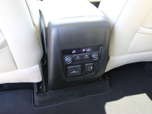 Certified 2023 Buick Enclave Essence w/ Experience Buick Package AWD/4WD image 39