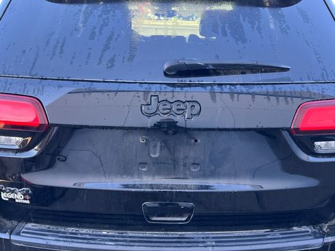 Used 2018 Jeep Grand Cherokee Altitude image 15